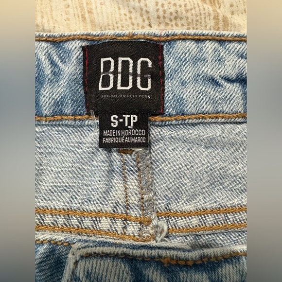 BDG skirt Urban Outfitters NWOT Brynne low rise denim lace trim size small - Picture 5 of 9